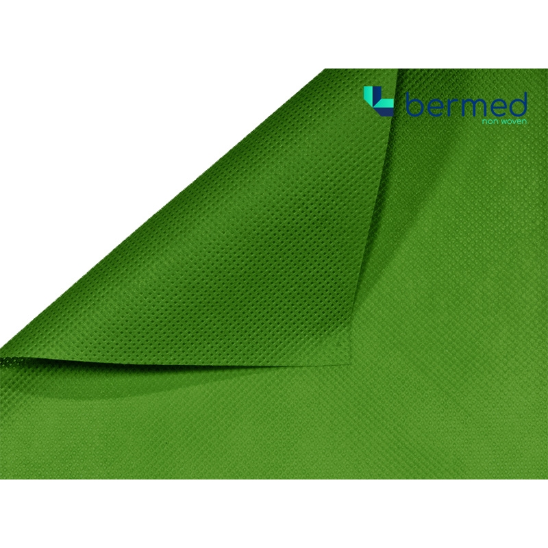 PP NONWOVEN FABRICS  70  G/M2 GREEN 160 CM 250 MB