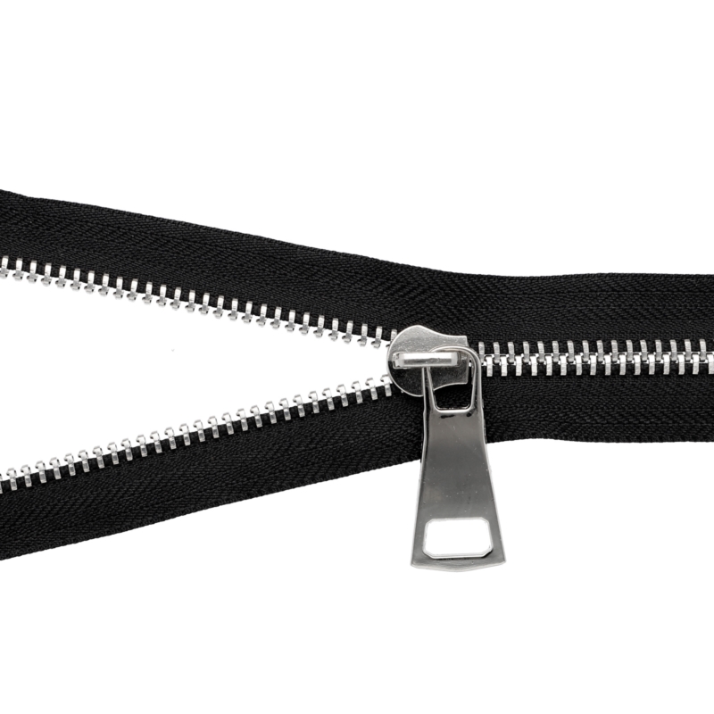 METAL  ZIPPER TAPE 8 (580) BLACK GLOSSY NICKEL MB