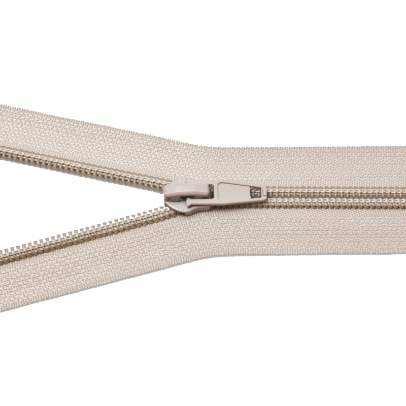 NYLON READY ZIPPER 5   AUTO LOCK OPEN END 25 CM (101) LIGHT BEIGE