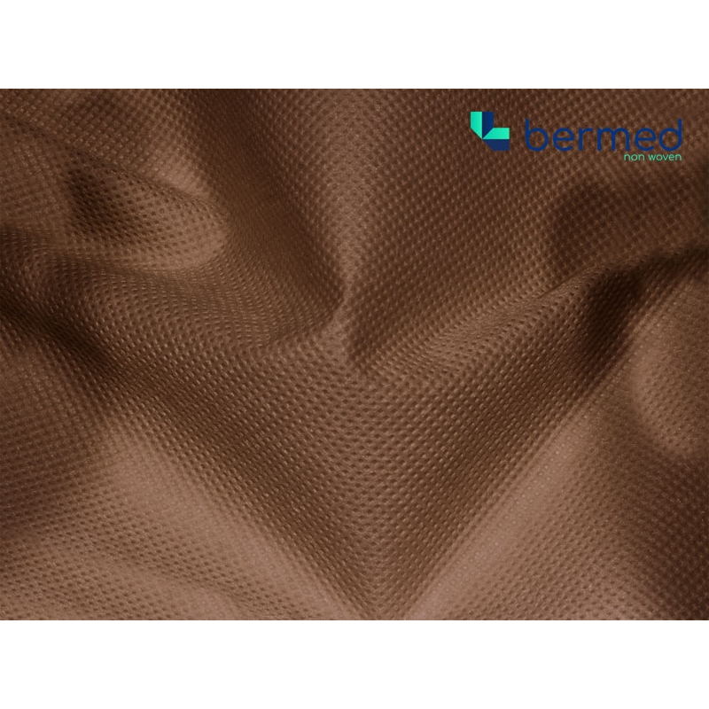 PP  NONWOVEN FABRICS 60 G/M2 BROWN 160 CM 300 MB