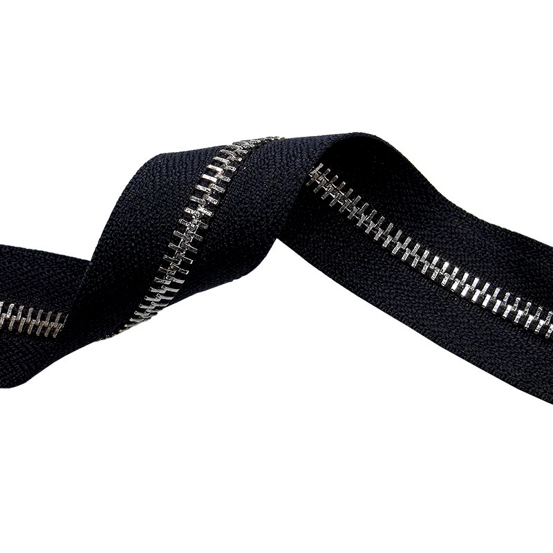 METAL  ZIPPER TAPE 5 (580) BLACK GLOSSY NICKEL