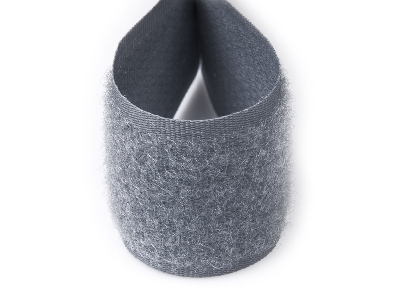 Zipová páska šedá 119 polyester/nylon poutko 25 m Zipová páska šedá 119 polyester/nylon poutko 25 m