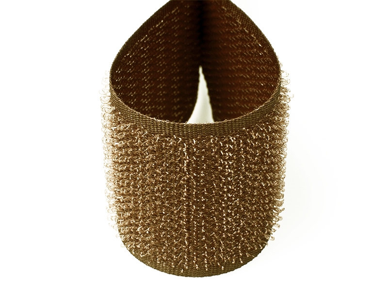 Zipová páska  hnědá 568 polyester/nylon háček 25 m