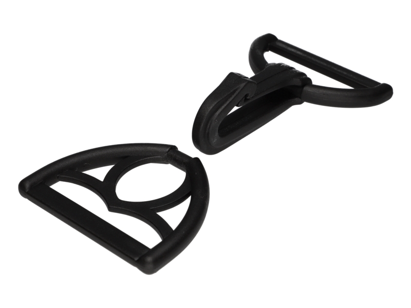 Plastic snap hook + triangle 40 mm oskar black 500 pcs