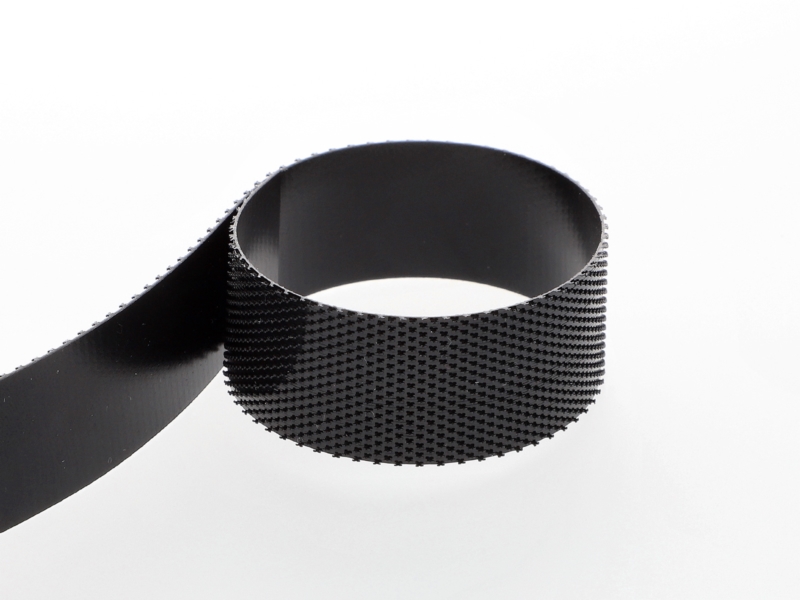 ZIPOVÁ PÁSKA NÍZKÝ PROFIL  (580) ČERNÝ PES/NYLON 25 MB