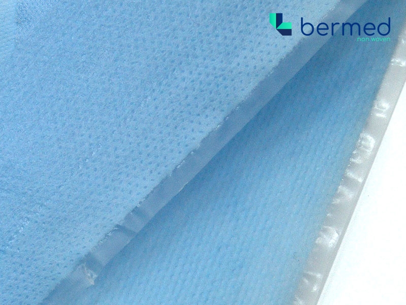 BERMED MEDICAL PROTECTIVE LAMINATE 53 G/M2 BLUE (EN 14126) 50 M BERMED MEDICAL PROTECTIVE LAMINATE 53 G/M2 BLUE (EN 14126) 50 M