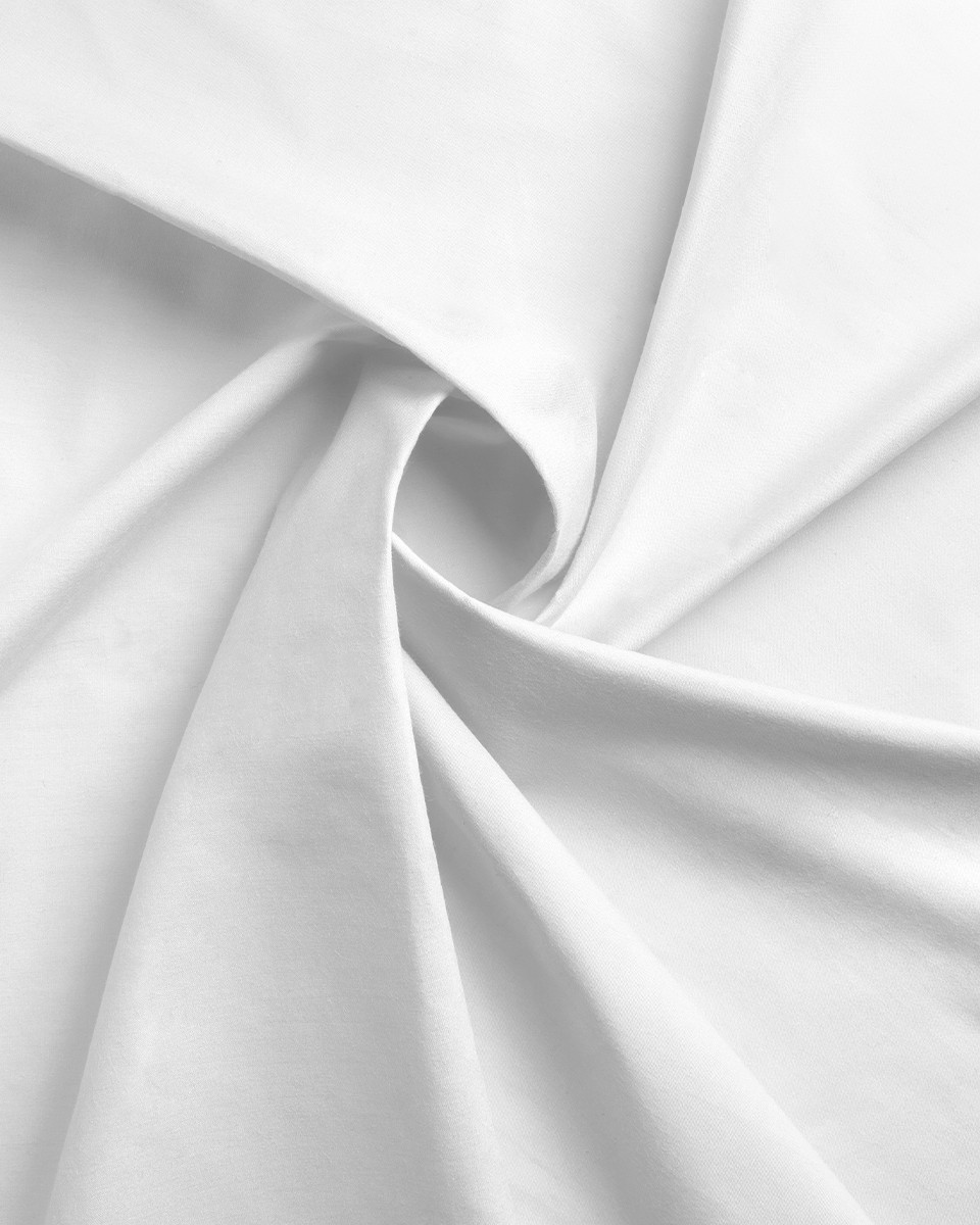 100 % COTTON  FABRIC WEISS 140 CM