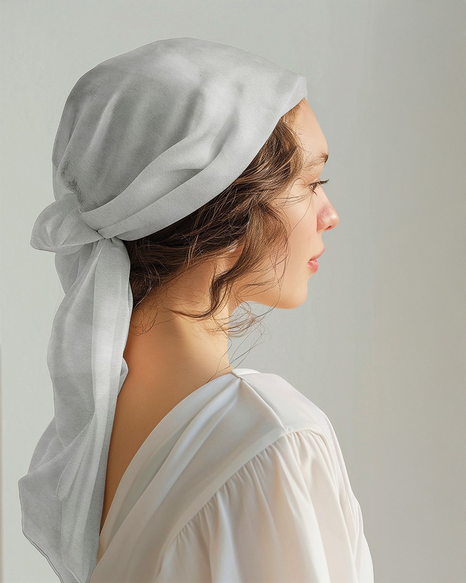 100 % COTTON  FABRIC WEISS 140 CM