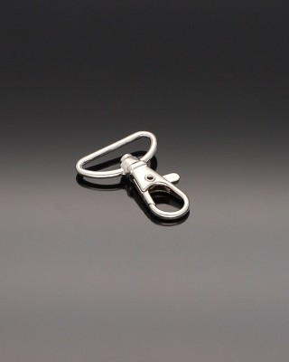 Karabińczyk metalowy 25 mm rybka 6,0g nikiel