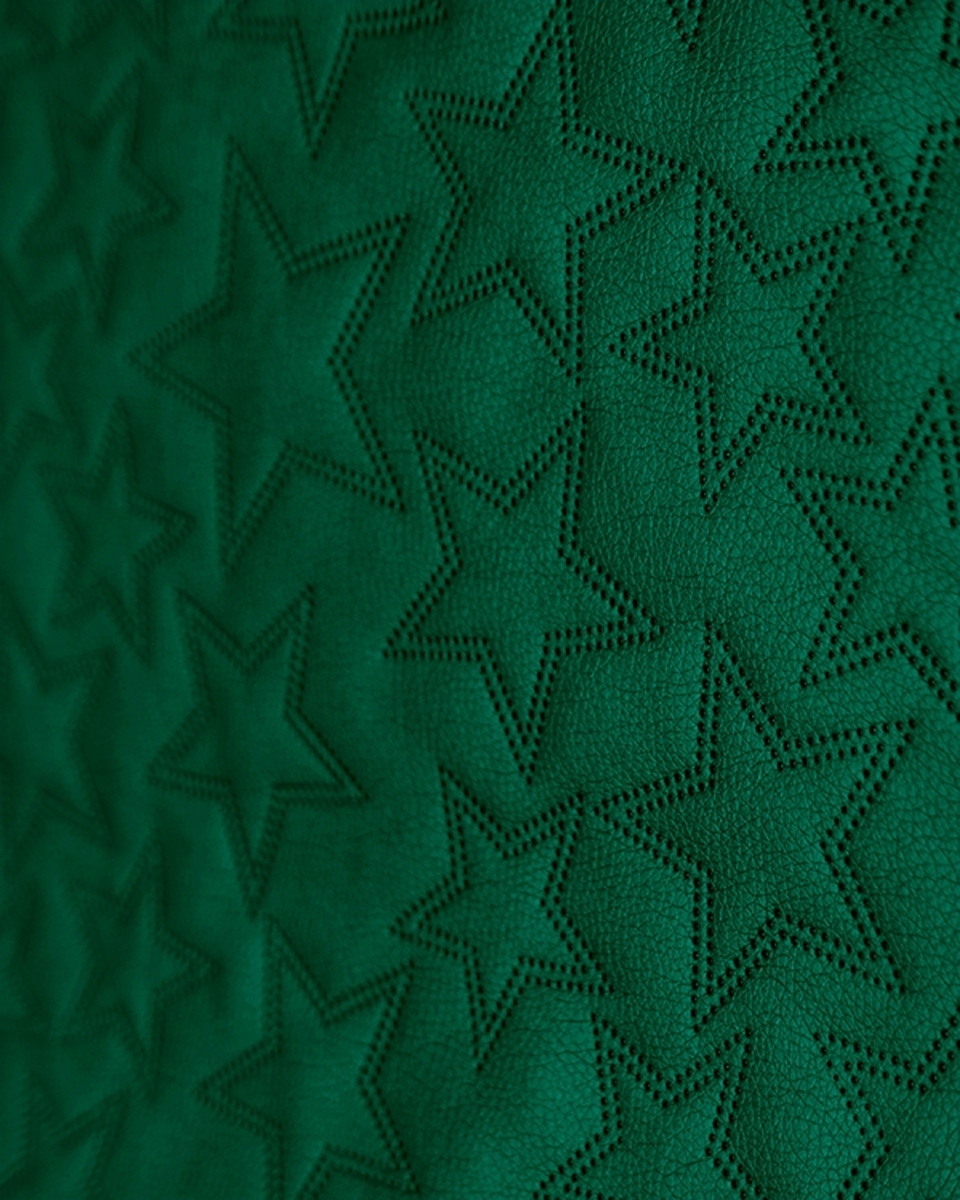 IMITATION QUILTED LEATHER STARS METALLIC GREEN 140 CM 1 MB IMITATION QUILTED LEATHER STARS METALLIC GREEN 140 CM 1 MB
