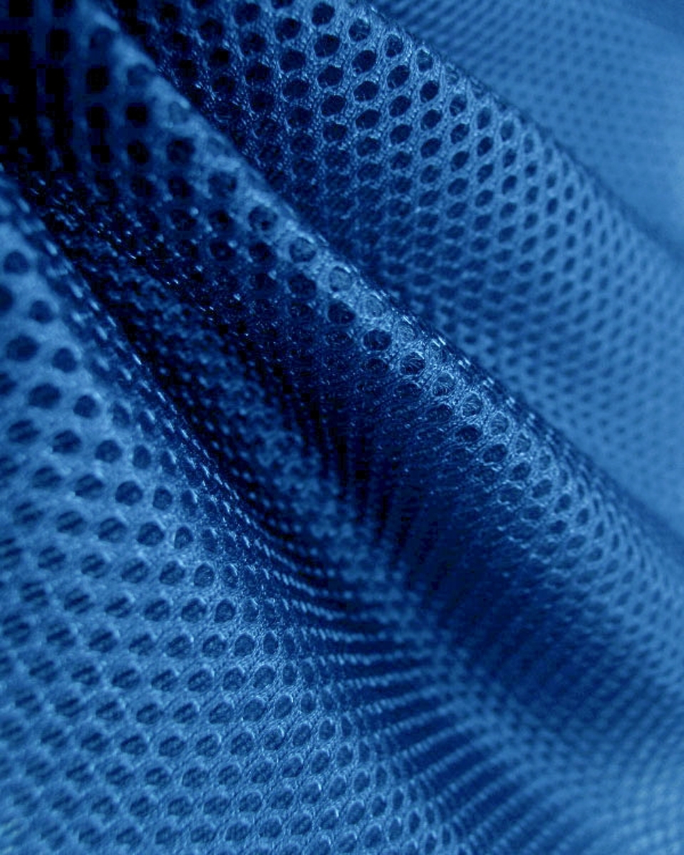 KNITTED MESH DARK BLUE 210 G/M2 150 CM 25 MB