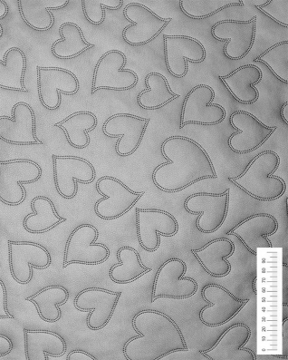 IMITATION QUILTED LEATHER HEARTS SILVER 140 CM 1 MB
