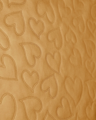 IMITATION QUILTED LEATHER HEARTS YELLOW GOLD 140 CM 1 MB