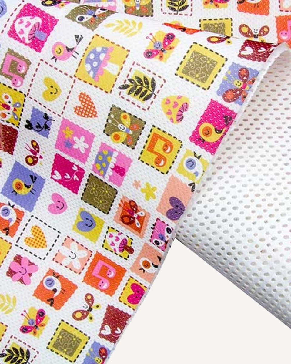 KNITTED MESH PATTERN 4/13 600 G/M2