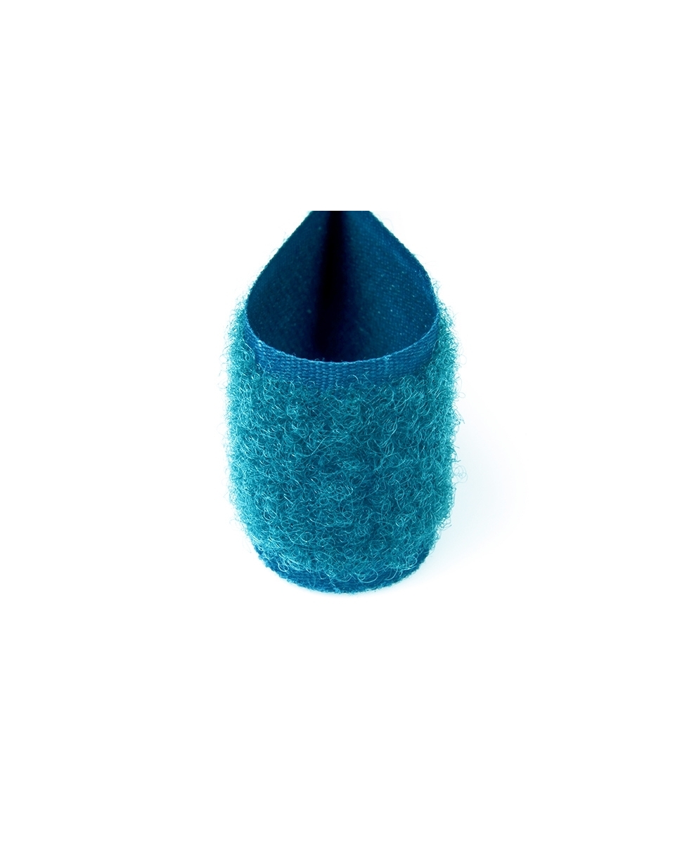Zipová páska tmavě modrá 643 polyester/nylon poutko 25 m Zipová páska tmavě modrá 643 polyester/nylon poutko 25 m